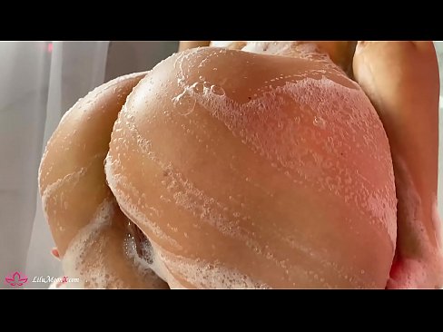 ❤️ Brunette masturboi pillua vibraattorilla intensiiviseen orgasmiin suihkussa ️ Seksivideo at fi.mrvideospornogratis.ru